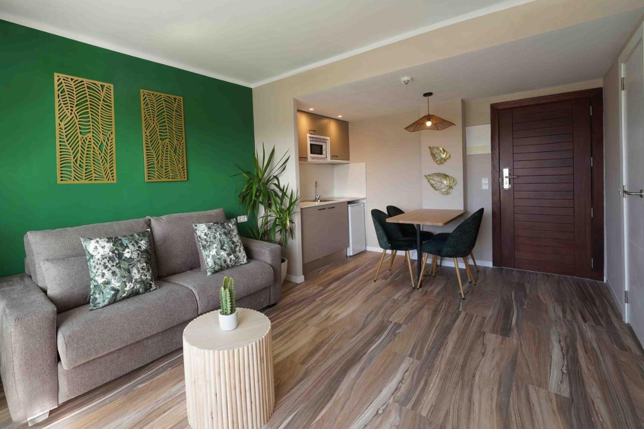 Apartamentos Ferrera Beach Cala D´Or Extérieur photo
